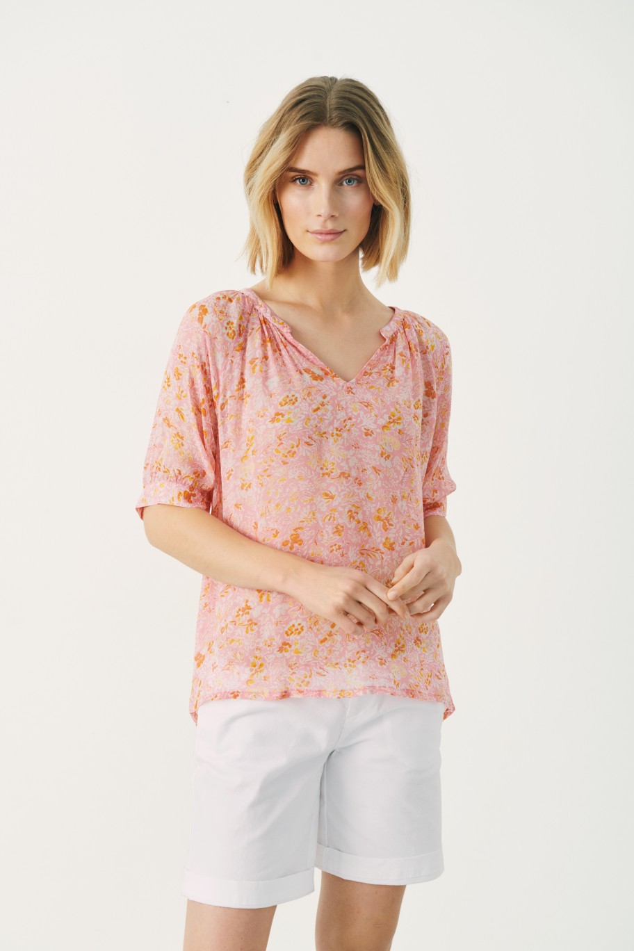 Tops PART TWO | Popsypw Kortermet Bluse Peony Painted Summer Flower