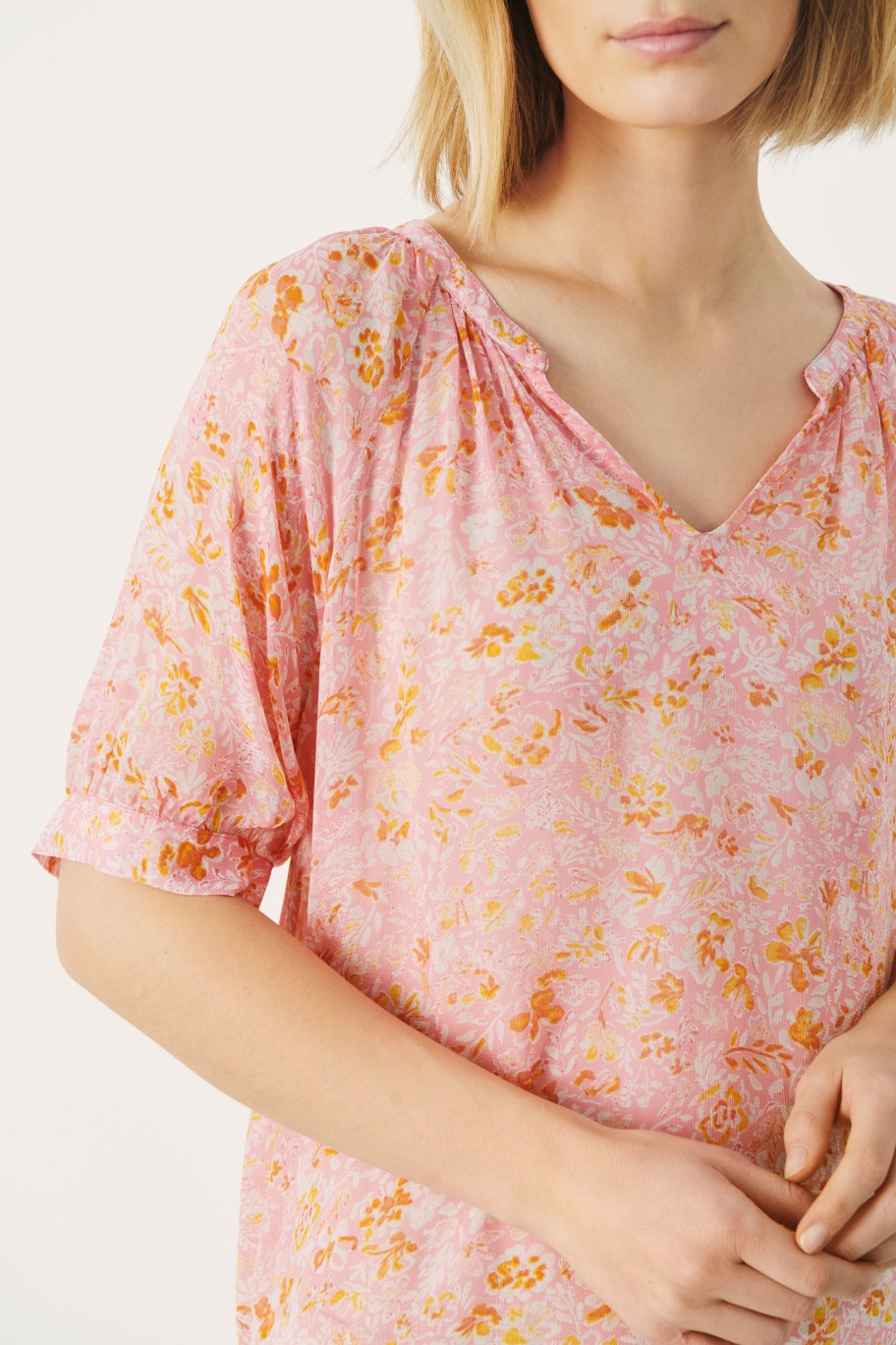 Tops PART TWO | Popsypw Kortermet Bluse Peony Painted Summer Flower